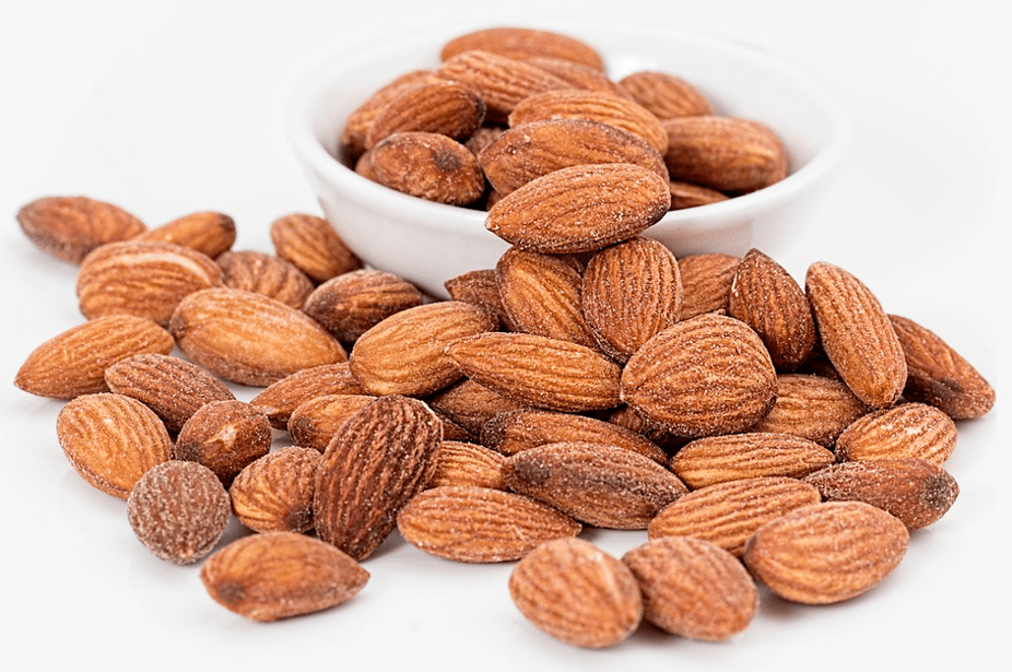 almonds to maintain youthfulness
